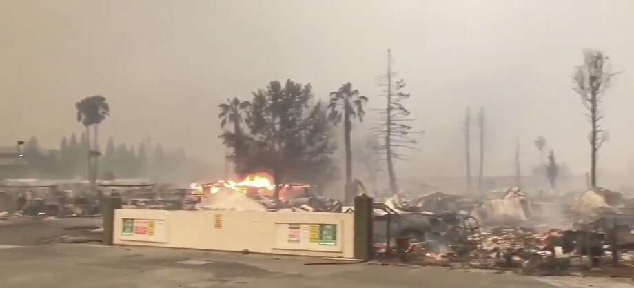 A fire tears through parts of the Journey's End mobile home park on Mendocino Avenue in Santa Rosa, Calif., in October 2017. Photo: San Francisco Chronicle