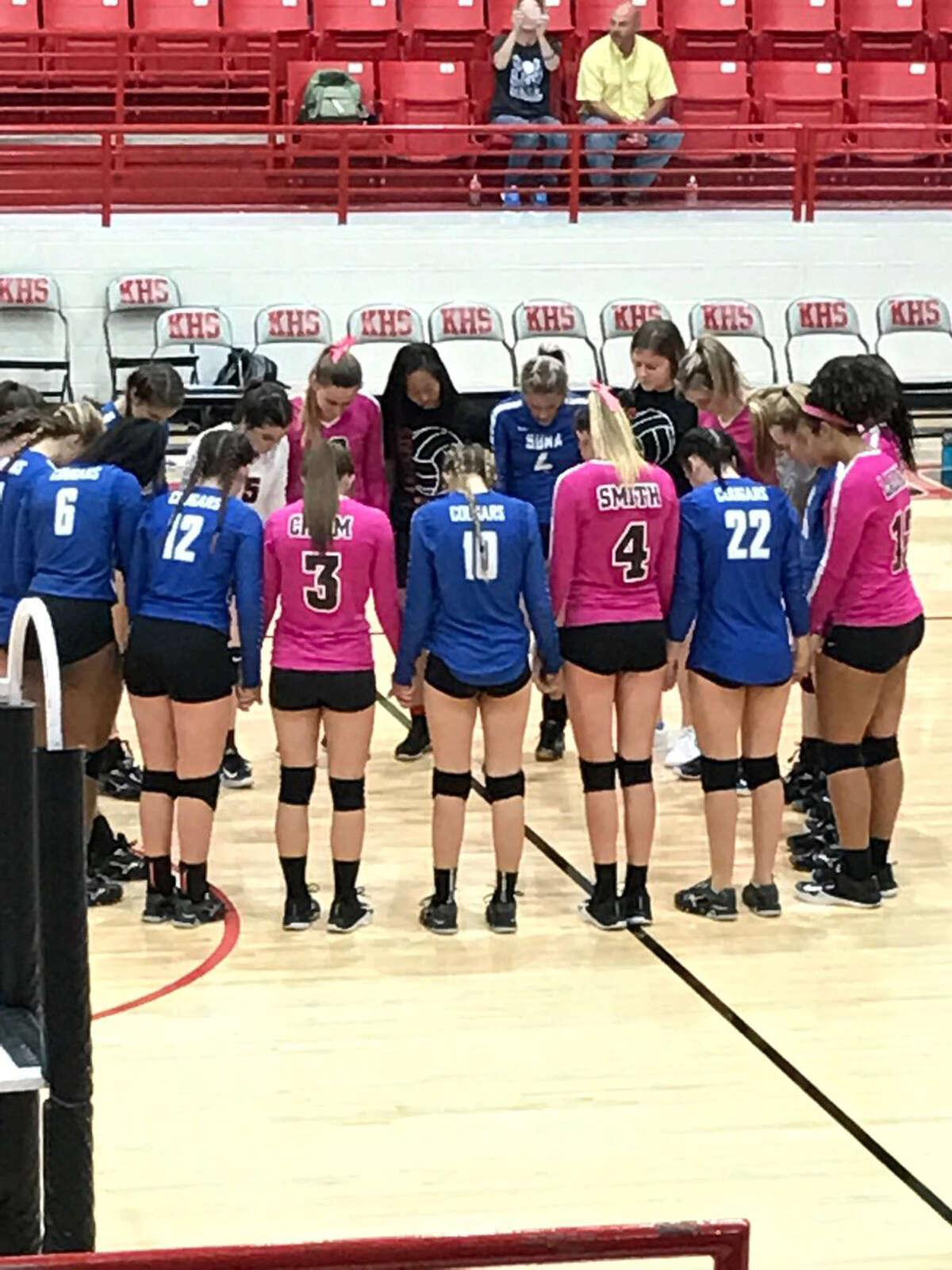 Volleyball ref suffers chest pains, flown from Kirbyville game