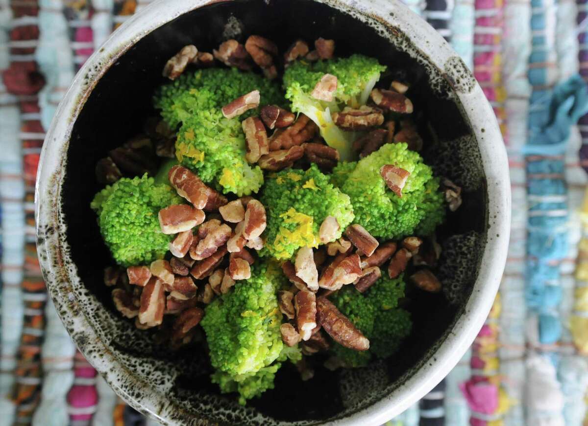 Pecan Broccoli from "The New American Heart Association Cookbook"