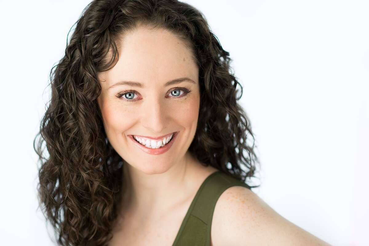 Danbury native Colleen Gallagher in ‘A Gentleman’s Guide to Love ...