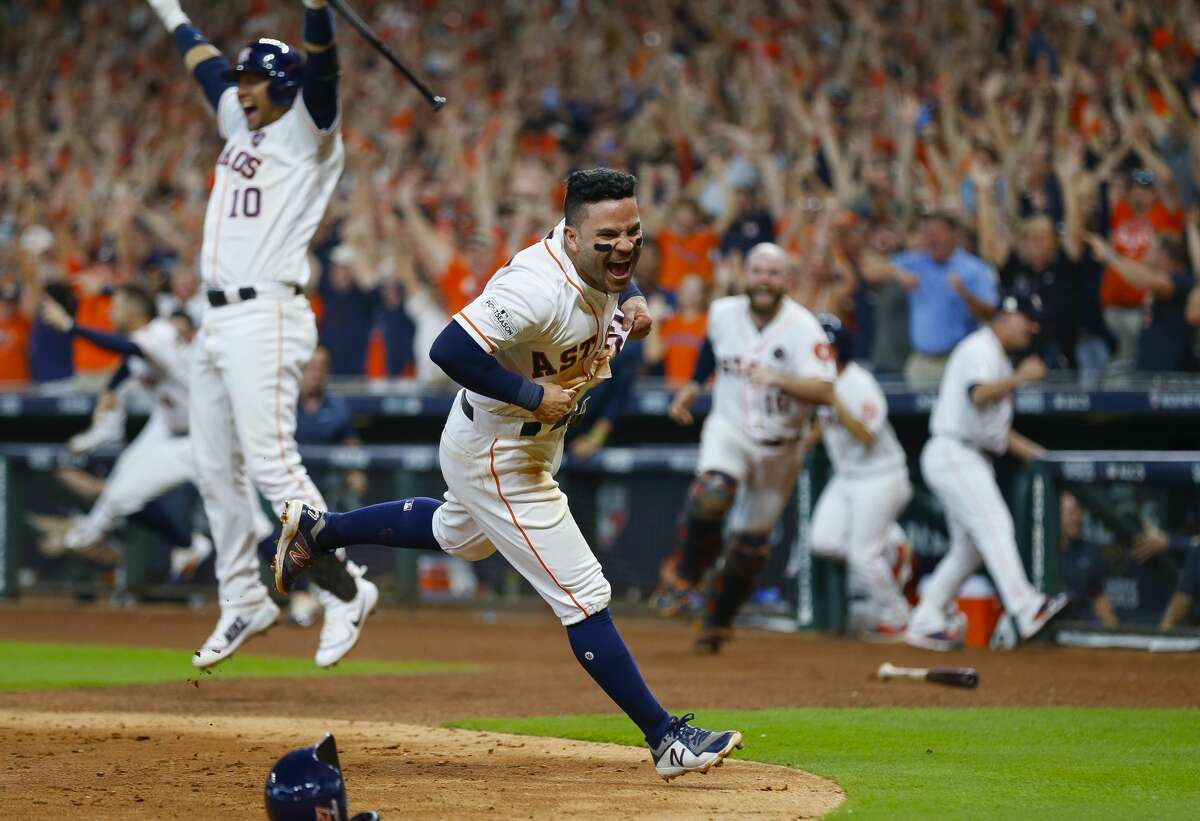 Justin Verlander gem, Carlos Correa walkoff propel Astros to Game 2 win