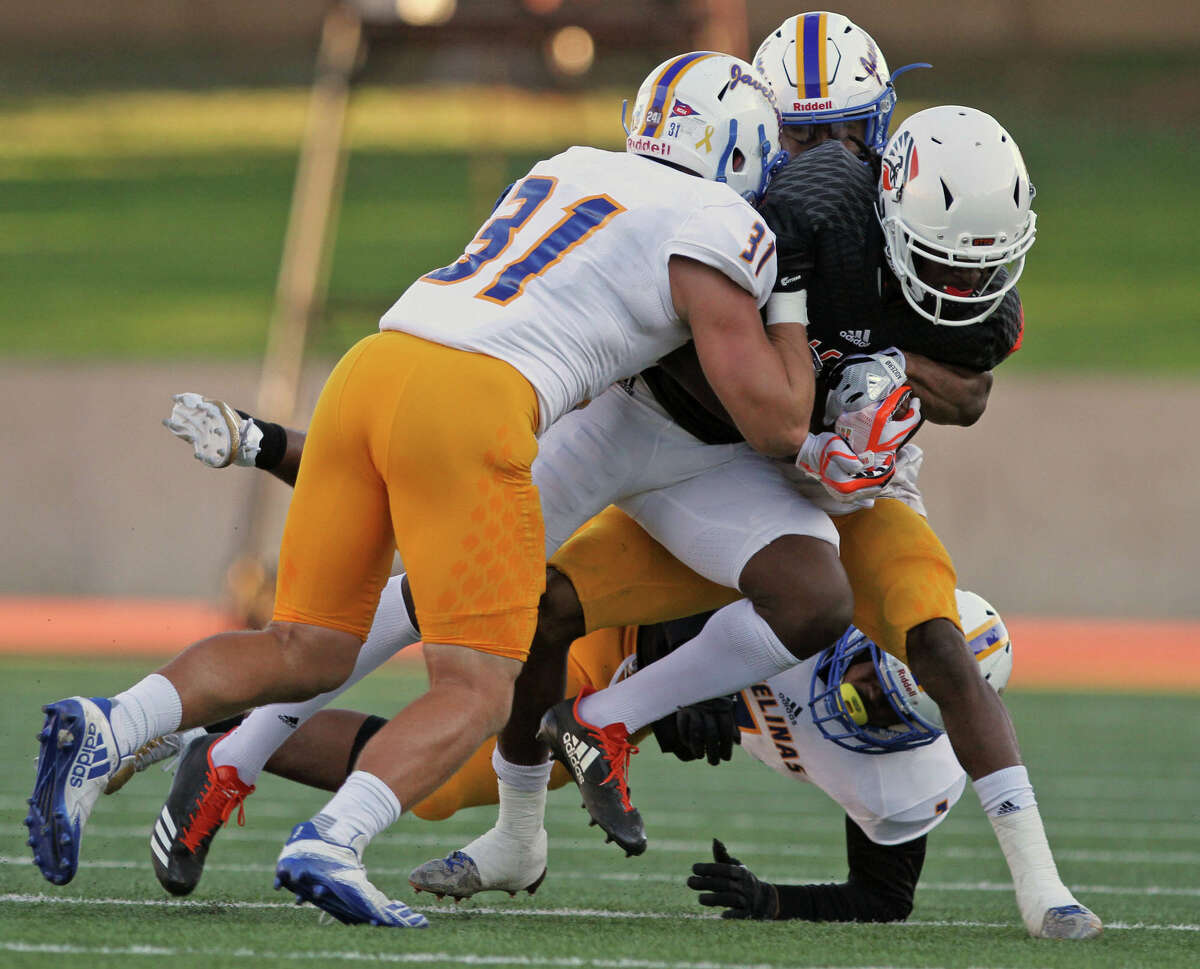 Texas A&M Kingsville Javelinas lose first game this season to Texas Permian  Basin Falcons