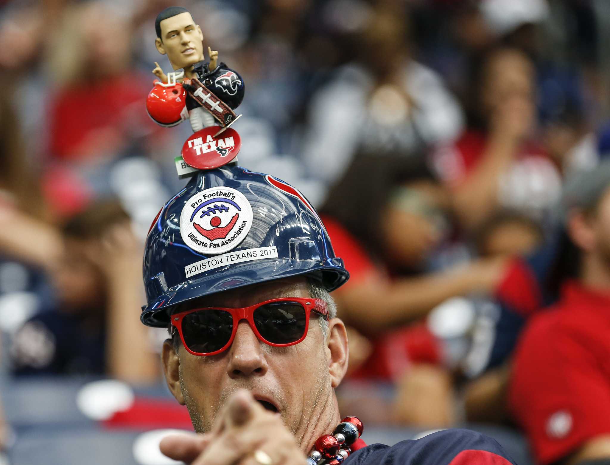 Texans fans at tailgate parties before game against Browns