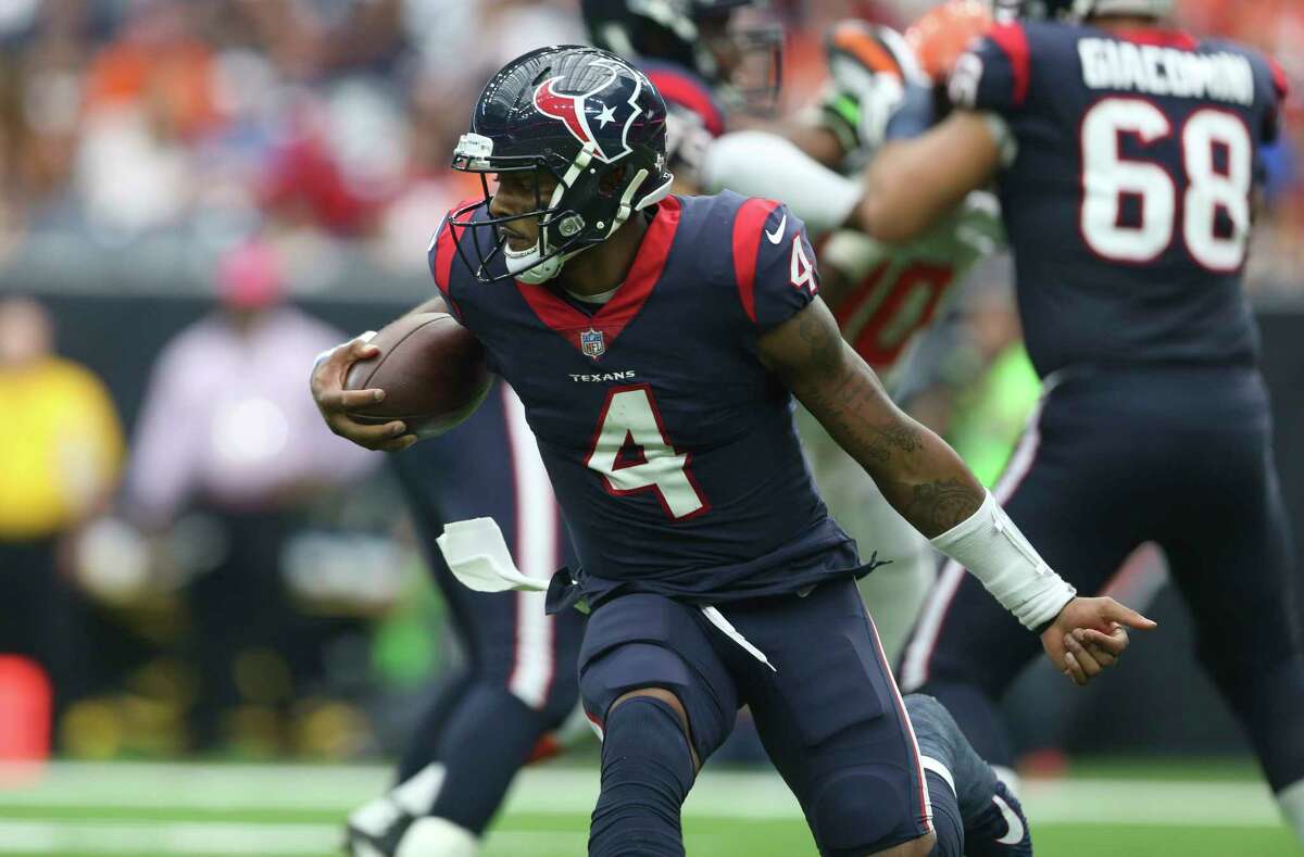 Texans quarterback Deshaun Watson is on pace to pass for 40 touchdowns and more than 3,400 yards.