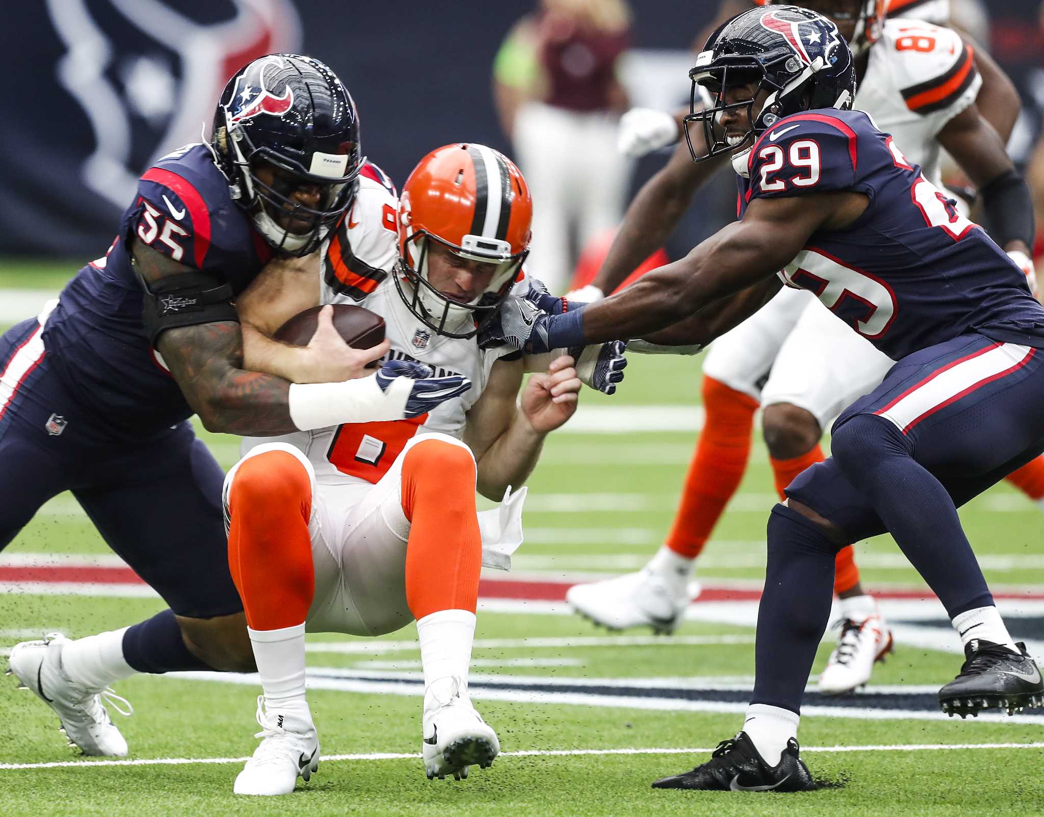 Deshaun Watson wears Warren Moon Oilers jersey - ABC13 Houston