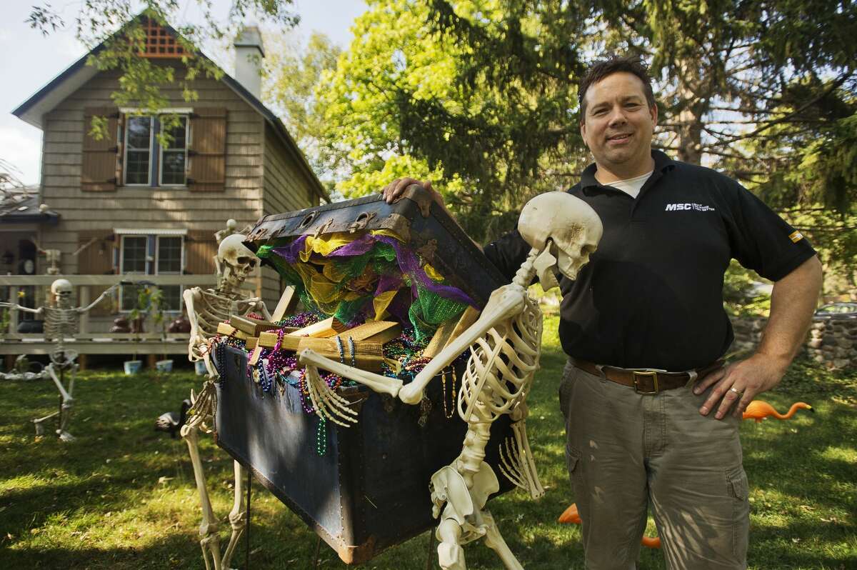 Halloween Party Decoration Yoga Pose Skeleton for Terrifying Group Scene |  eBay