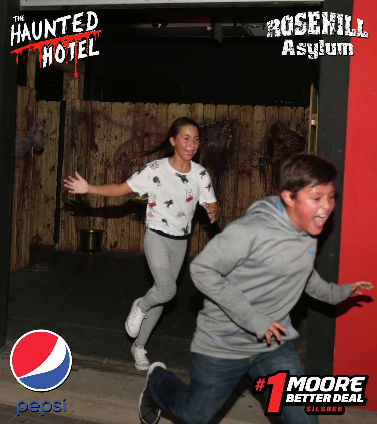 Photos Faces of fear from The Haunted Hotel
