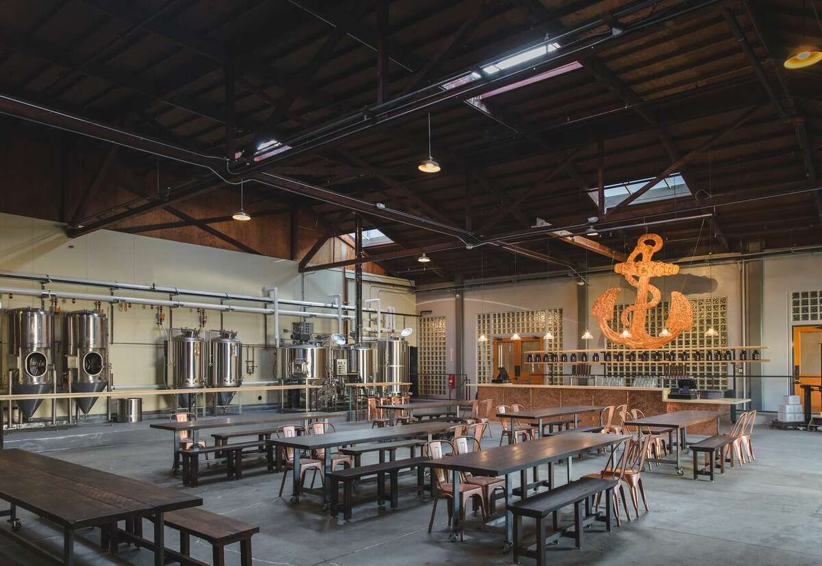 Inside The New Anchor Public Taps