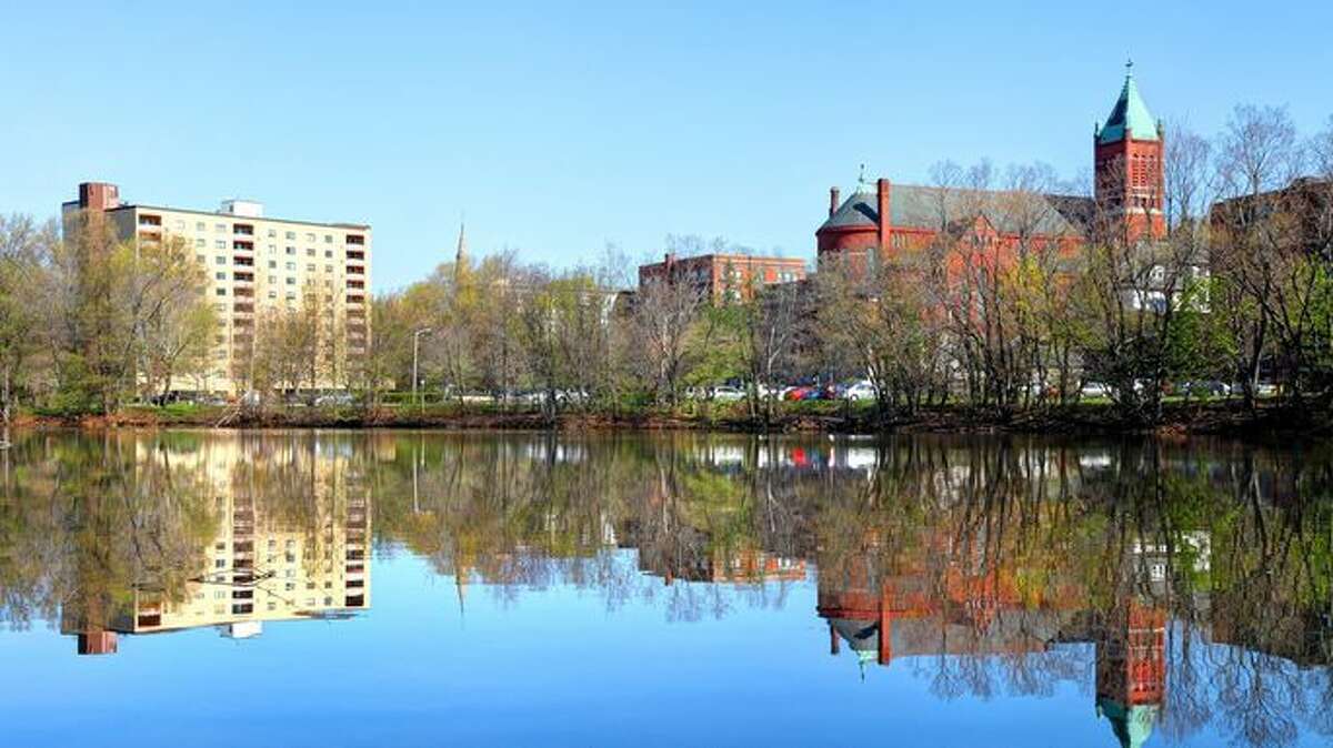 Realtor website cool on Connecticut real estate