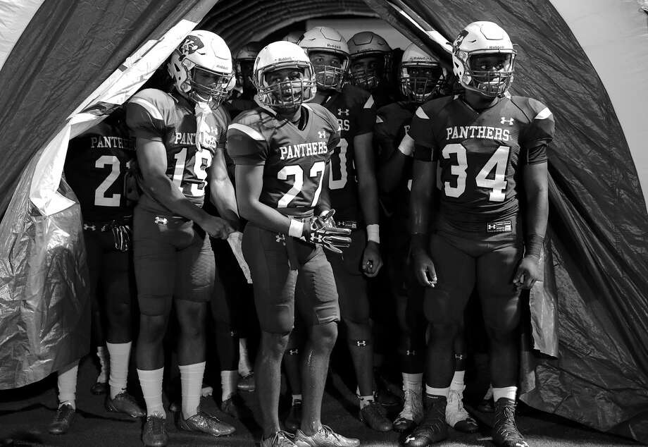 C.E. King football program unveils new field Houston Chronicle