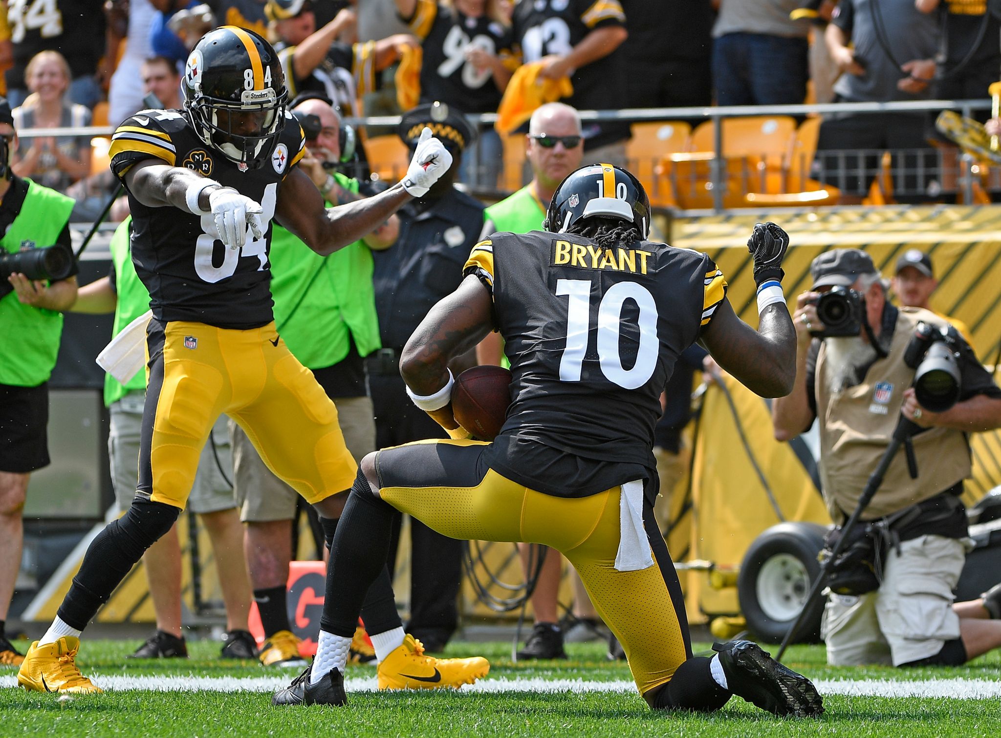 Steelers Catch Serious Heat Over CPR Celebration