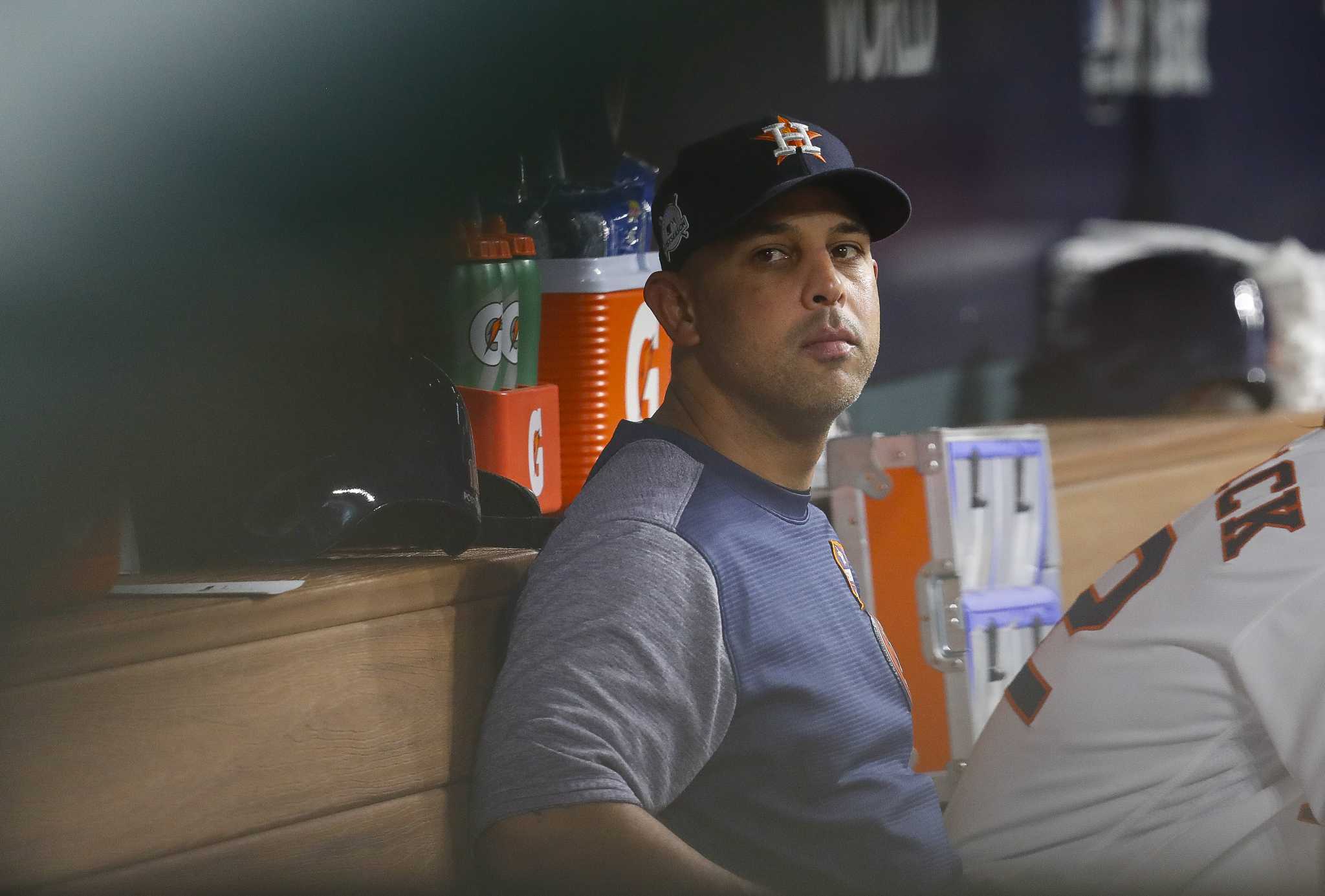 Alex Cora's World Series ring: Boston Red Sox manager's daughter Camila to  receive 2017 Astros ring from dad 