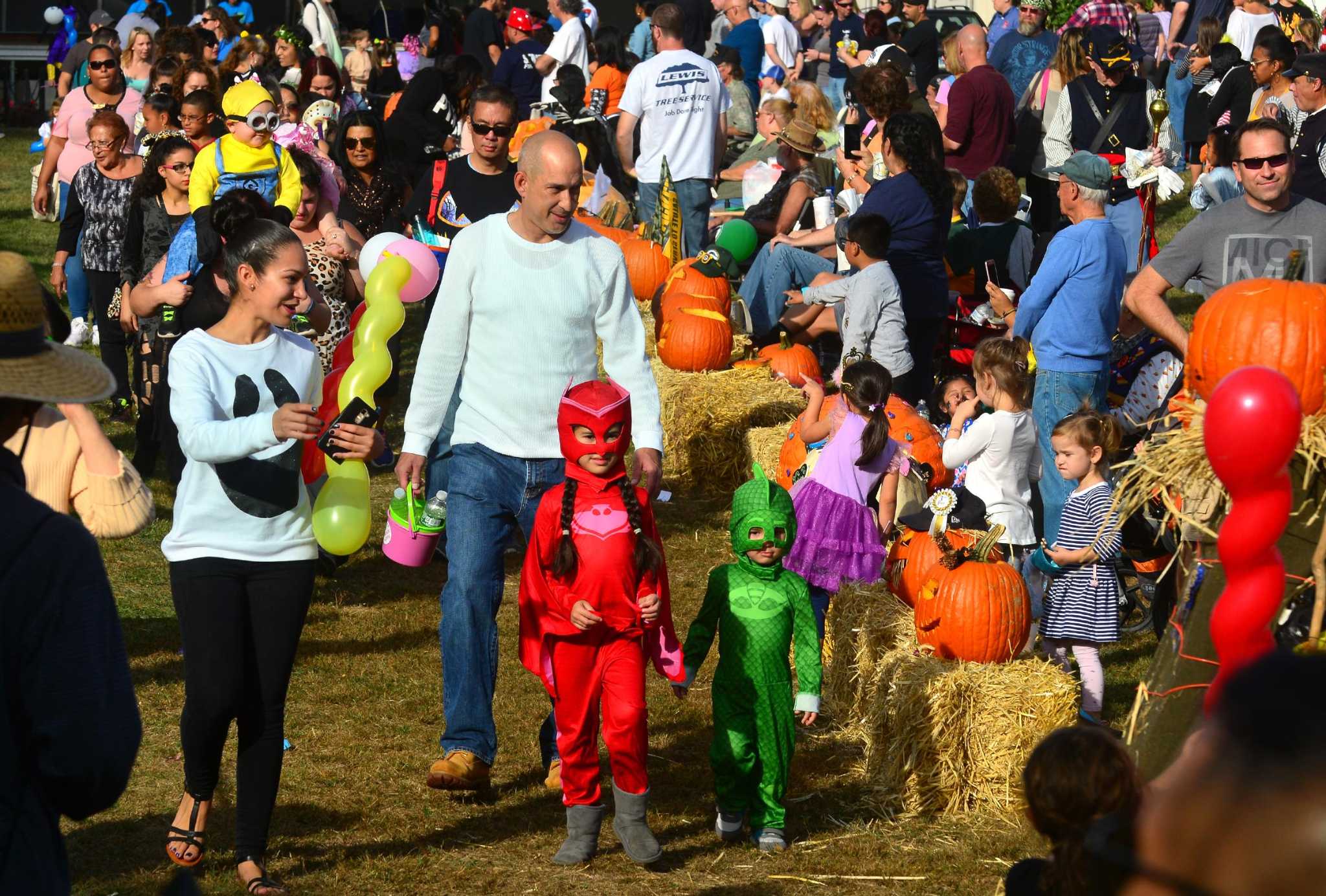 Boothe Park Annual Great Pumpkin Festival held in Stratford