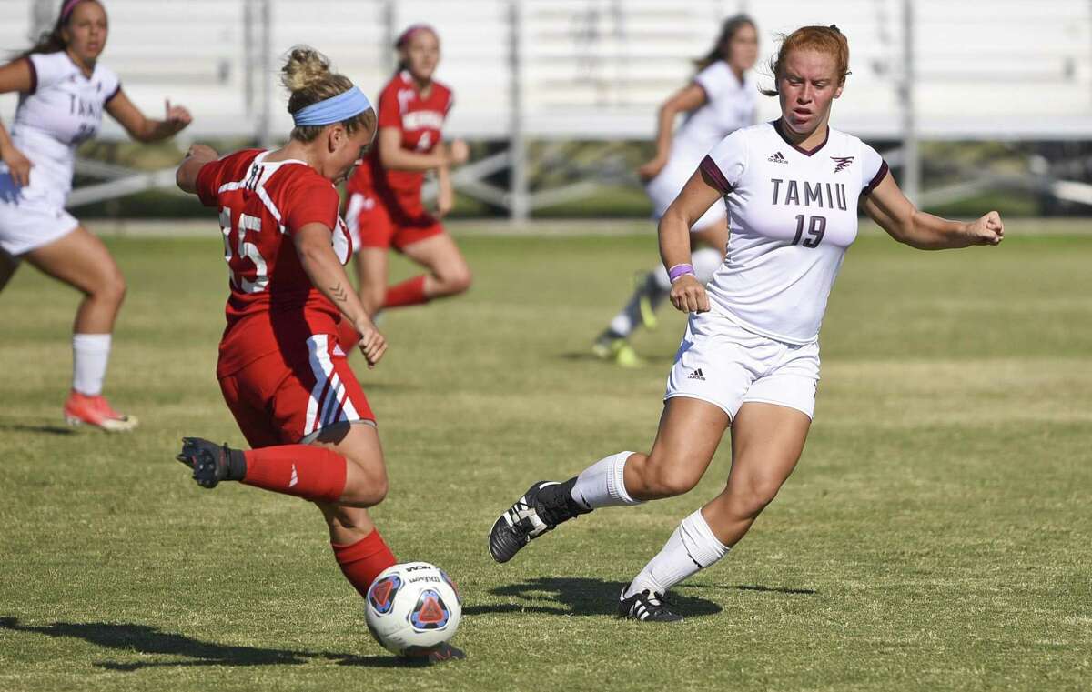 Taylor Schott and TAMIU have two home games left next week to end the regular season.