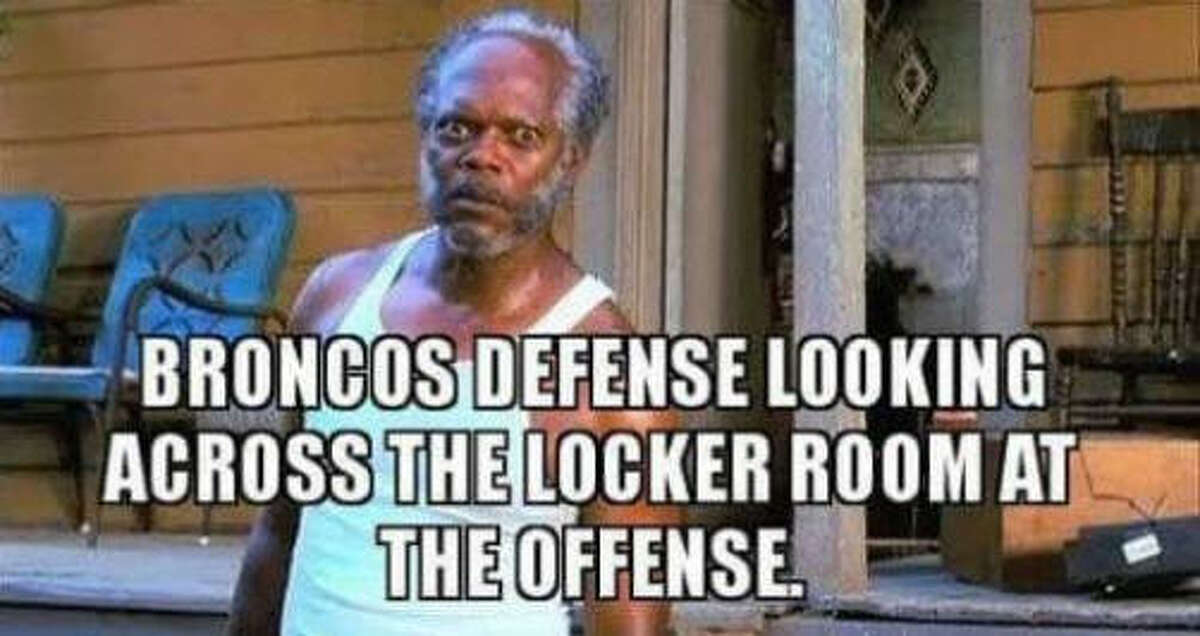 Memes have fun with Cowboys' blowout win over 49ers