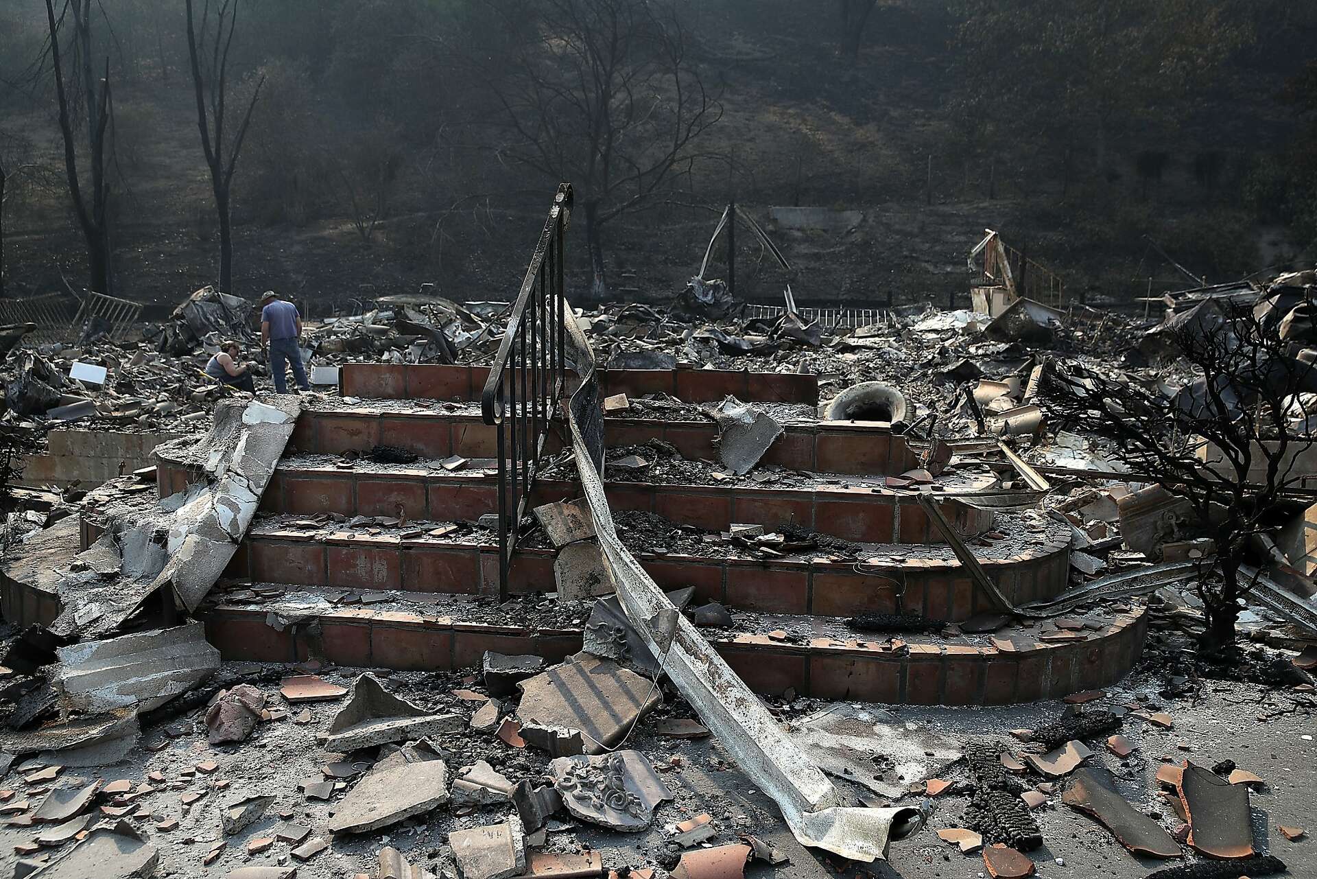 Firefighters fully contain deadly Atlas Fire