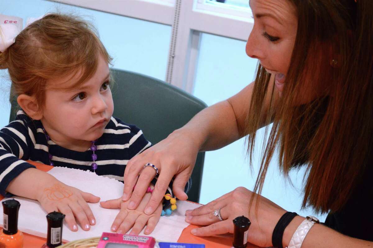 In Pictures Family Fun Day at Holly Pond Preschool