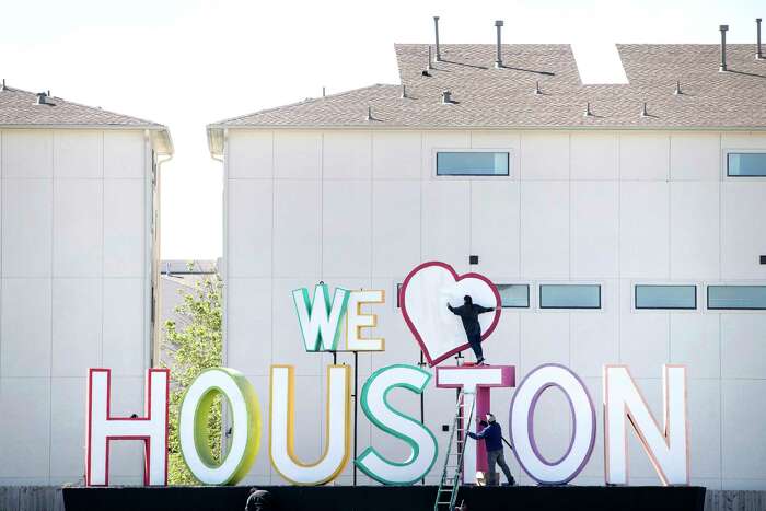 Post-season seats can be obstacle for disabled Astros fans