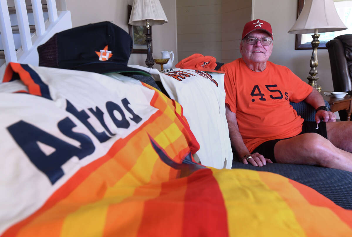 Beaumont grad, former Astros player follows team with special