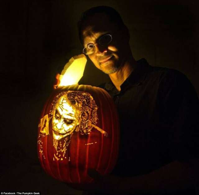 I Picture The World In Orange How A Norcal Mortgage Broker Became A Full Time Pumpkin Carver Sfchronicle Com
