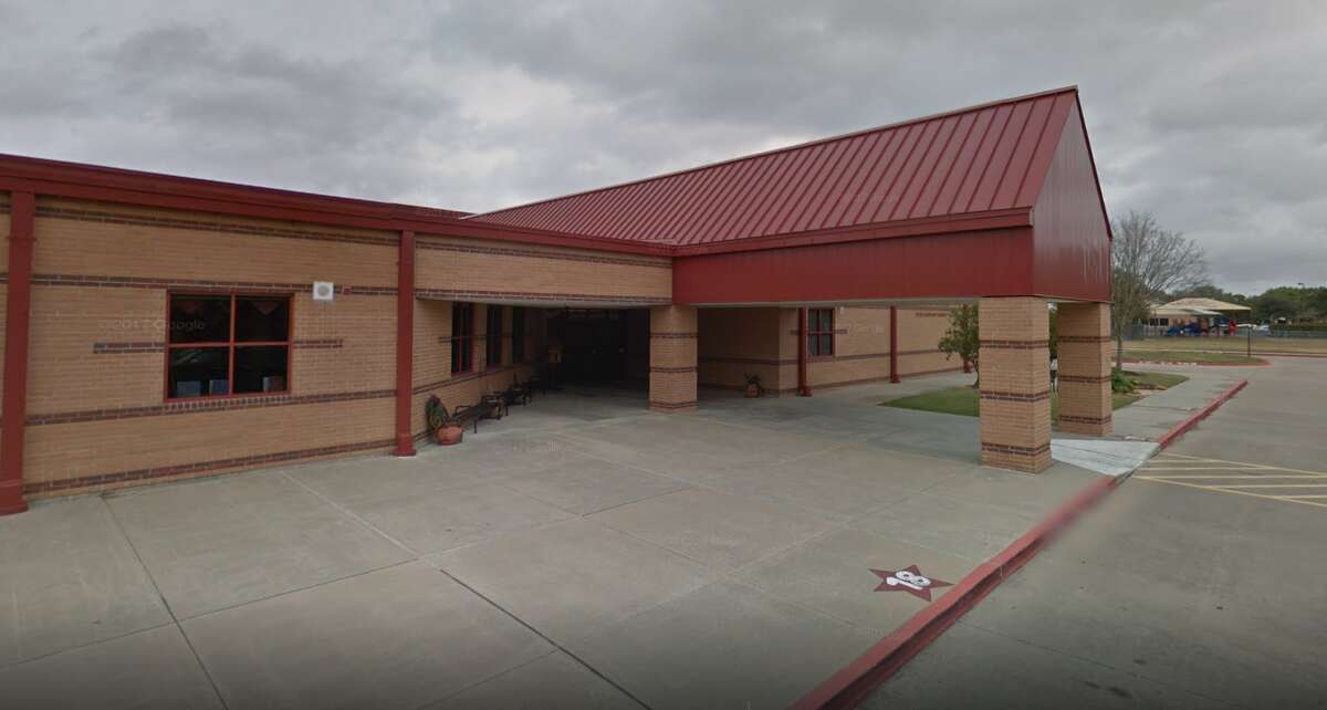 25. James E. Williams Elementary School - Katy ISD U.S. rank: 700 Teachers in first/second year: 2.2 percent Student-teacher ratio: 15:1