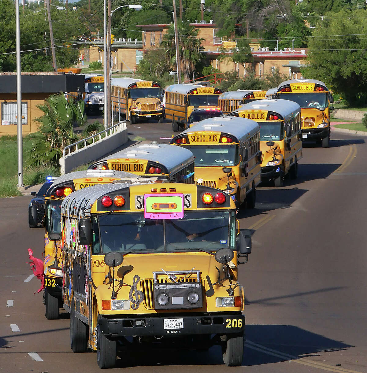 Laredo-area school districts hold annual bus parade across the city