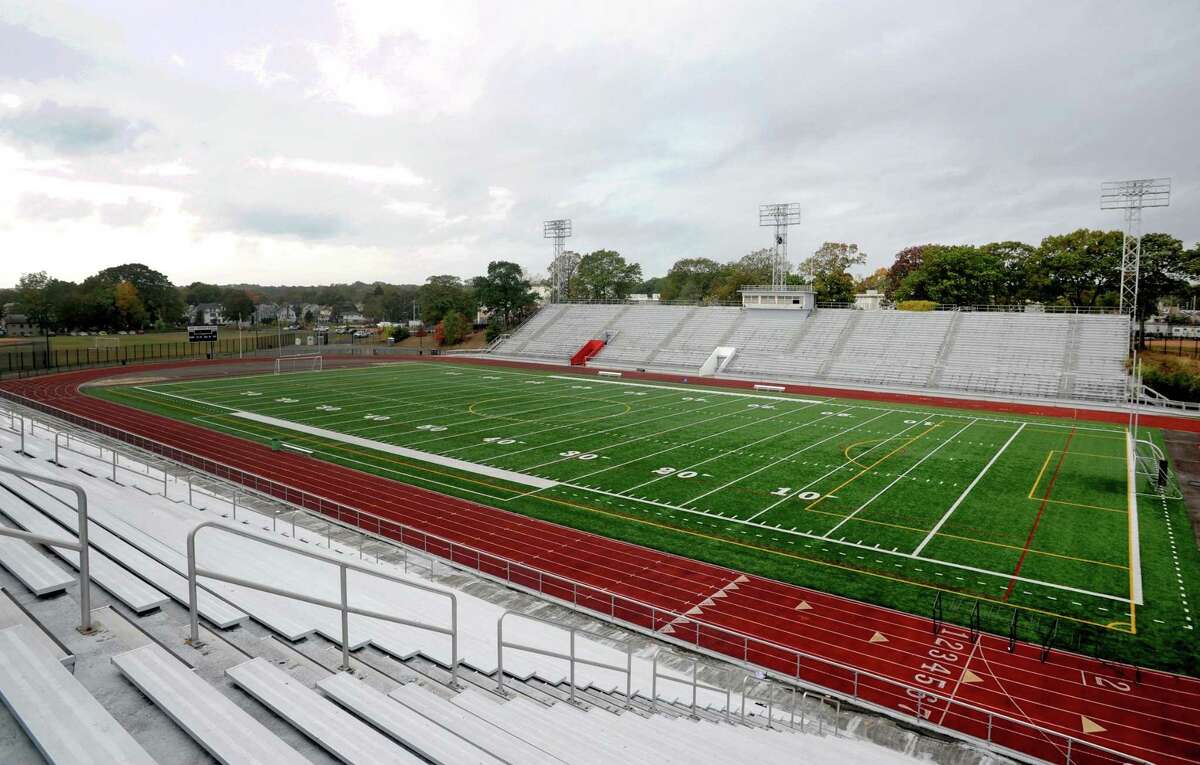 Teams Deal With No Power At Kennedy Stadium