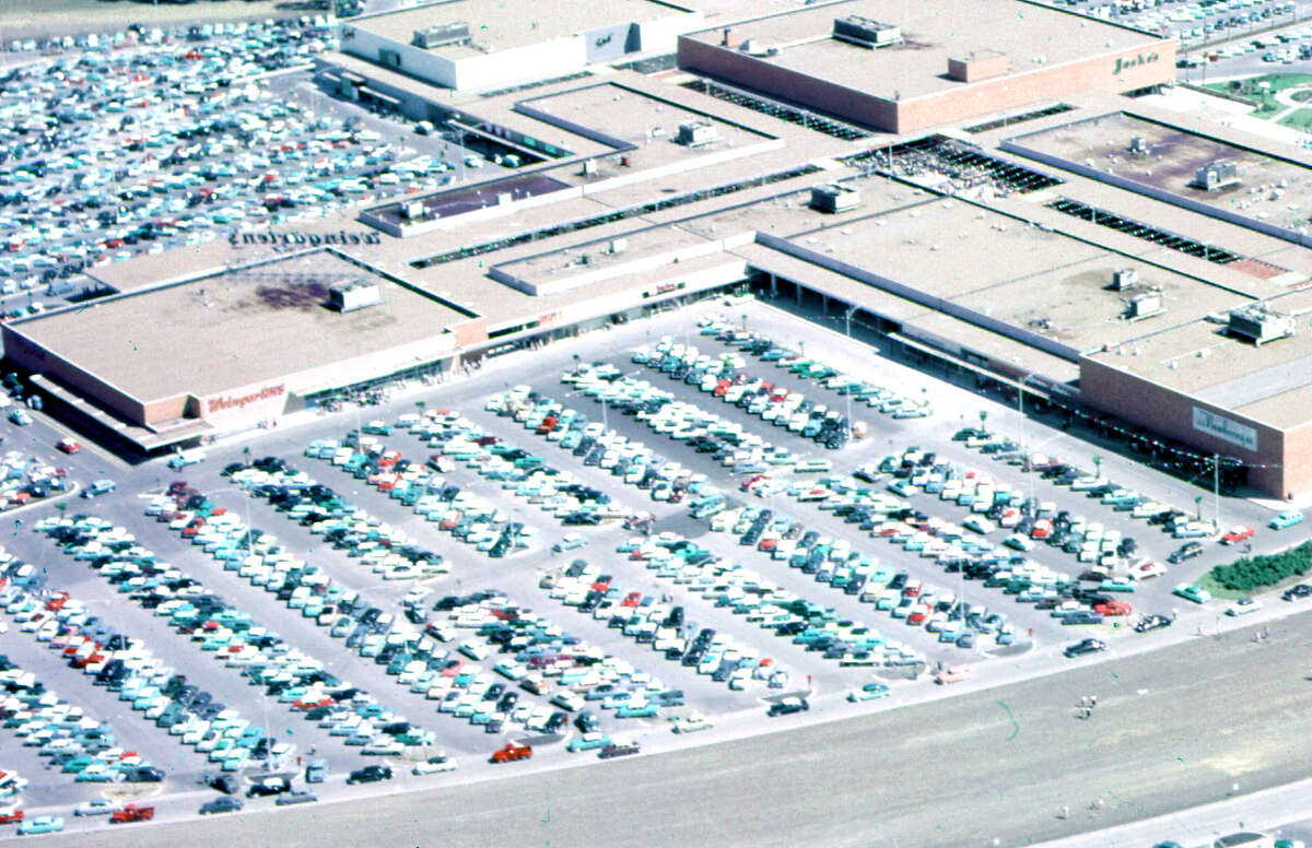 Aerial photo shows how the Gulfgate area looked before the shopping