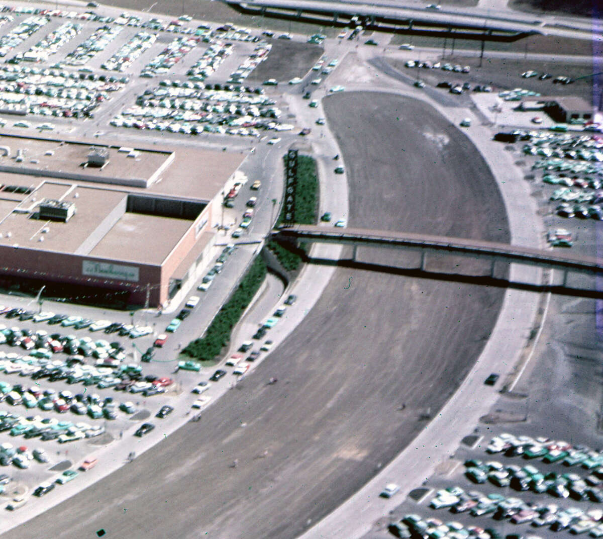 Aerial photo shows how the Gulfgate area looked before the shopping
