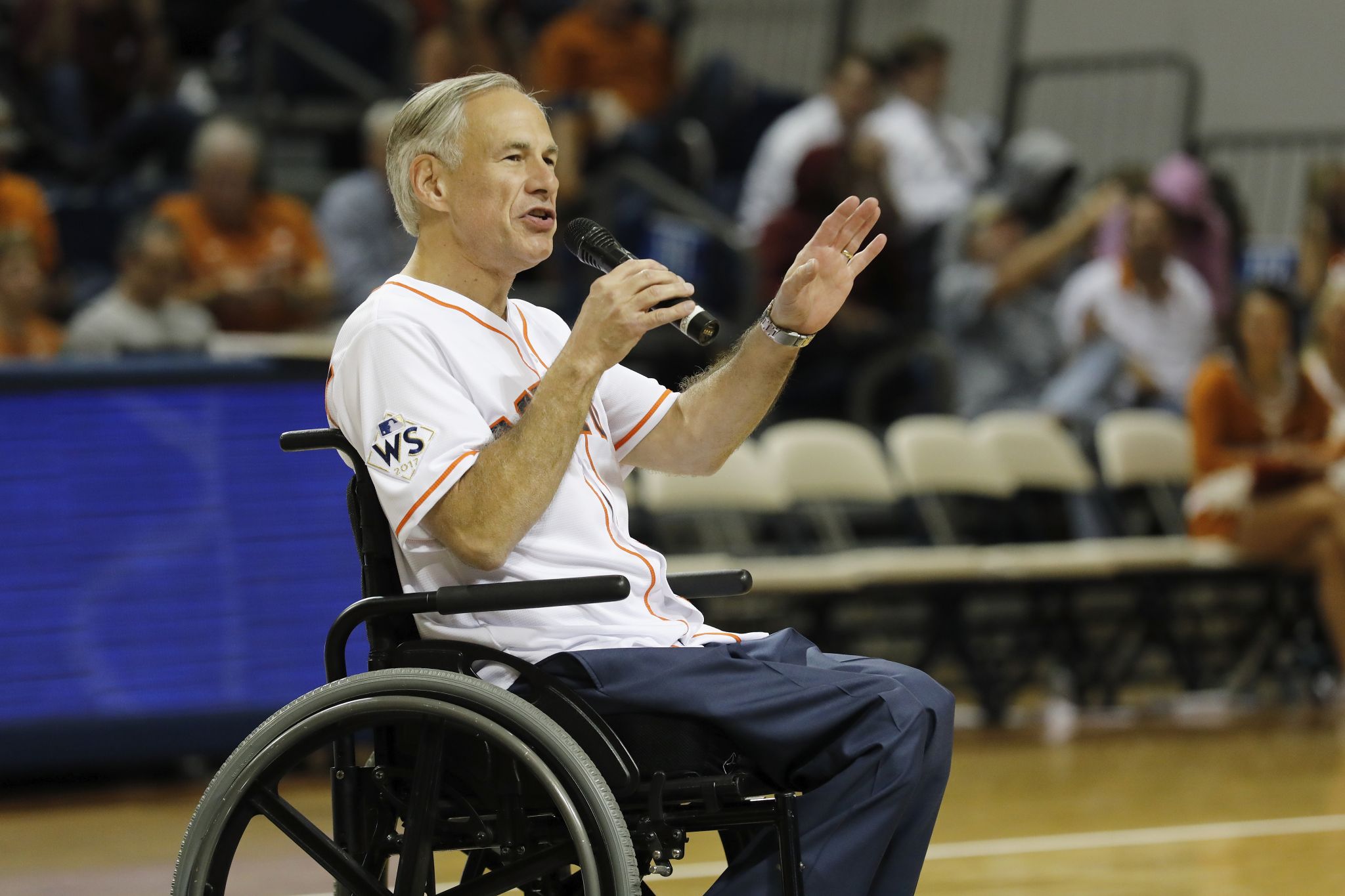 Governor Greg Abbott aims to 'reunite the Texas-Texas A&amp;M football rivalry'