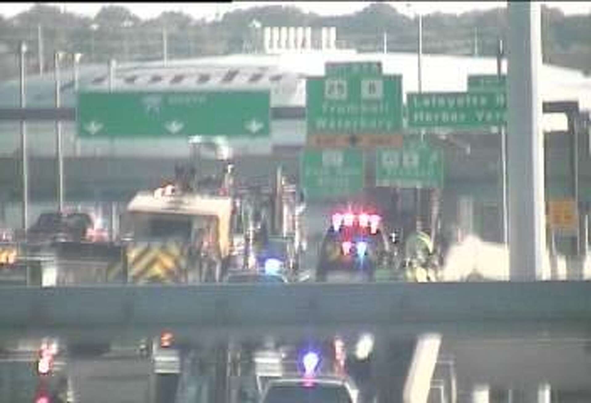 Lanes reopen after truck rollover on I-95