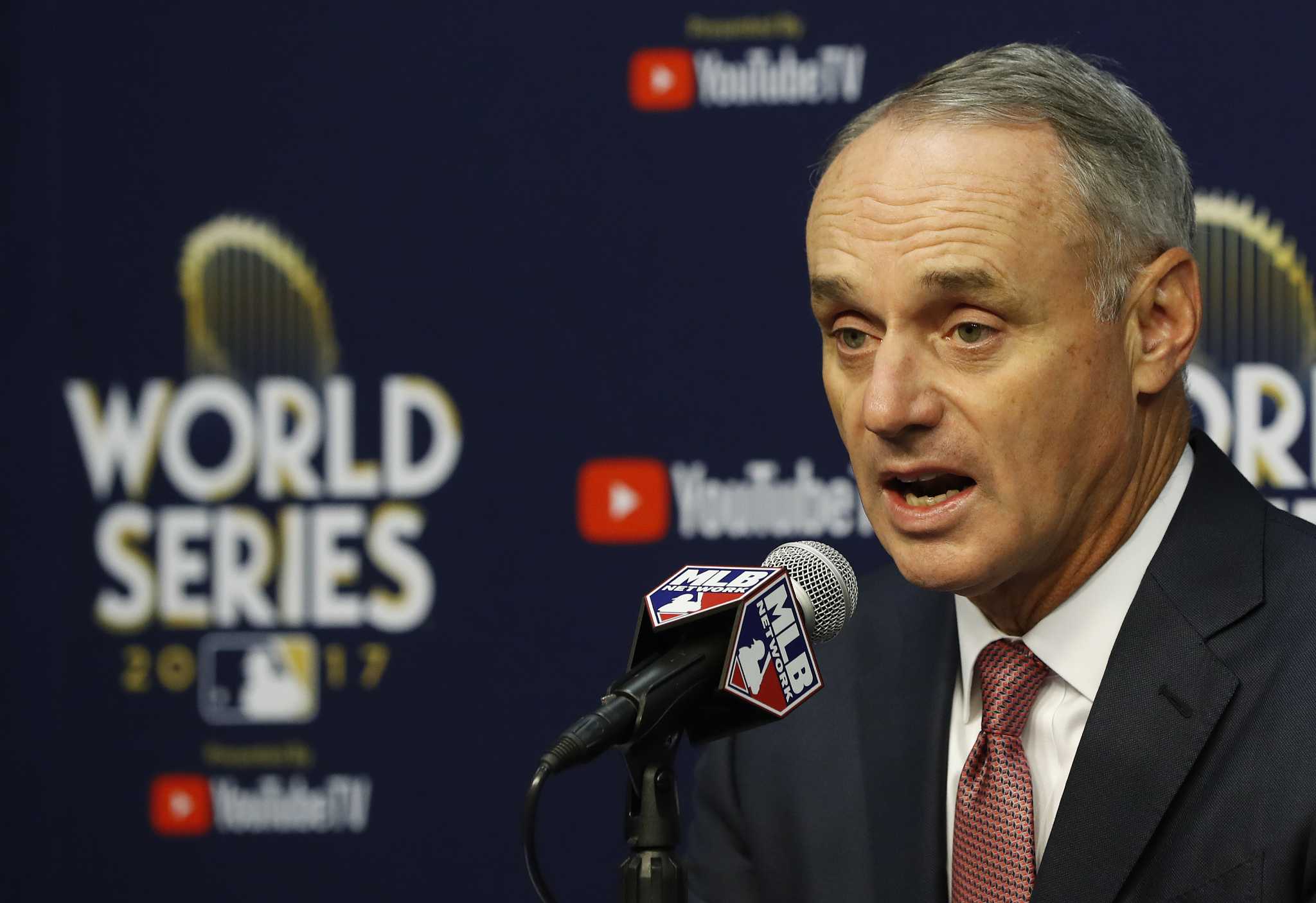 Major League Baseball re-examining its stance on gambling