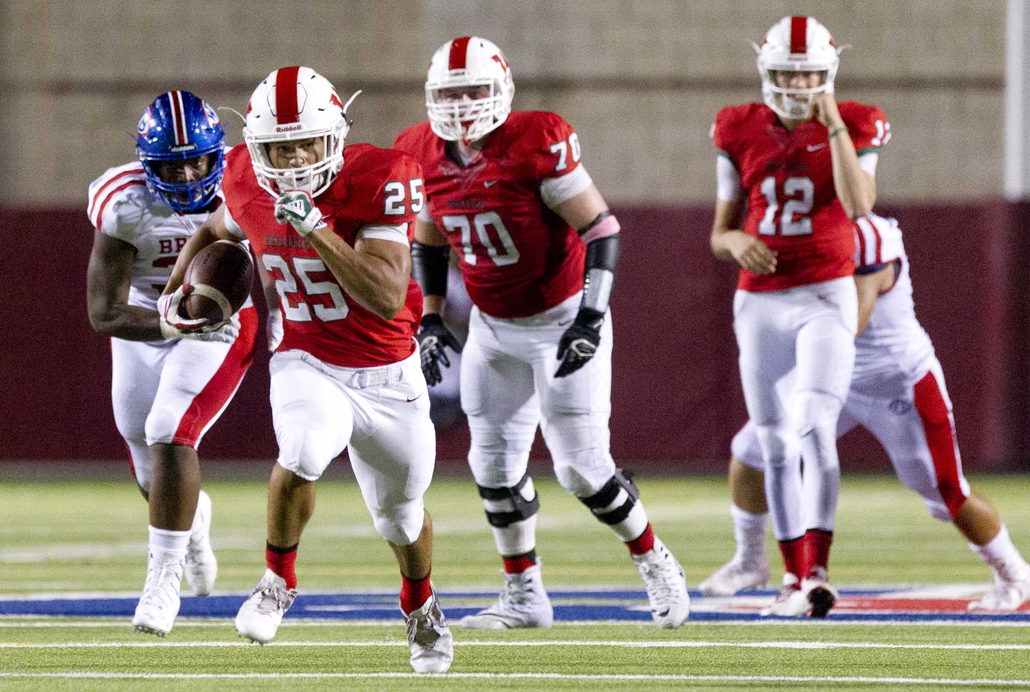 FOOTBALL The Woodlands RB Gilford getting better by the week