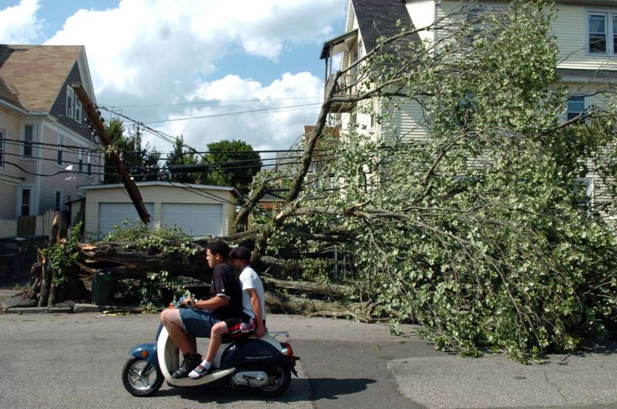 FEMA tours Bridgeport's tornado damage