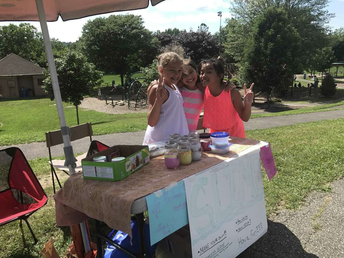 Whisconier students create, sell slime to raise money for Brookfield