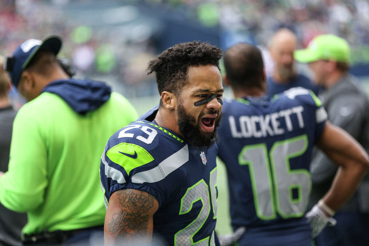 Earl Thomas to Cowboys coach get me'