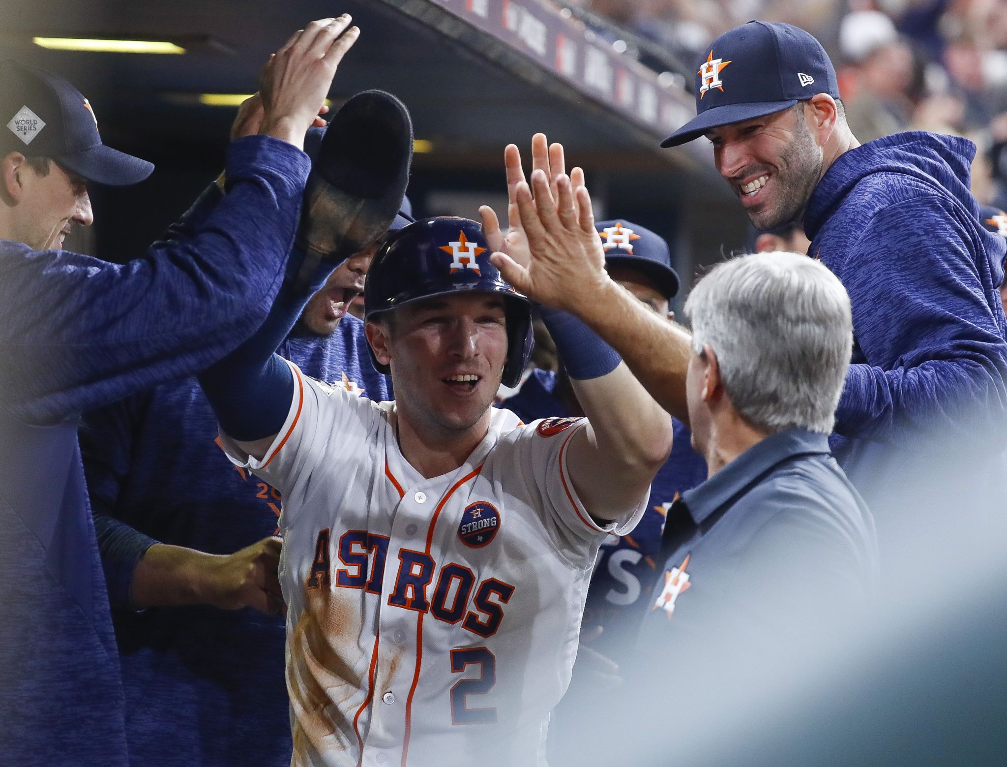 Former Braves Brian McCann, Evan Gattis kick off Astros' World Series with  ceremonial first pitch, Sports