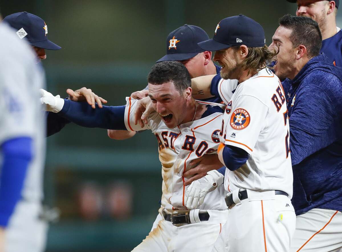 Astros beat Dodgers in a Game 5 for the ages