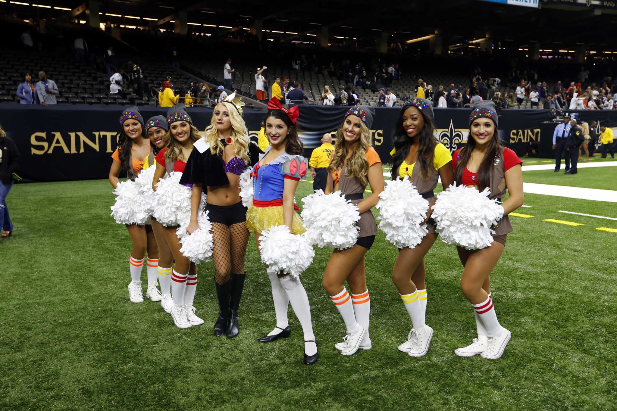 Patriots Cheerleaders in Halloween Costumes