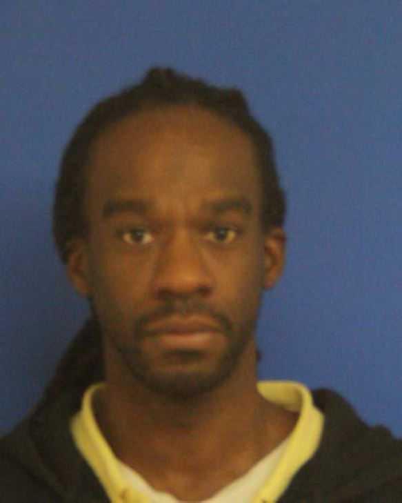 Man, woman charged in alleged robbery at East Haven motel