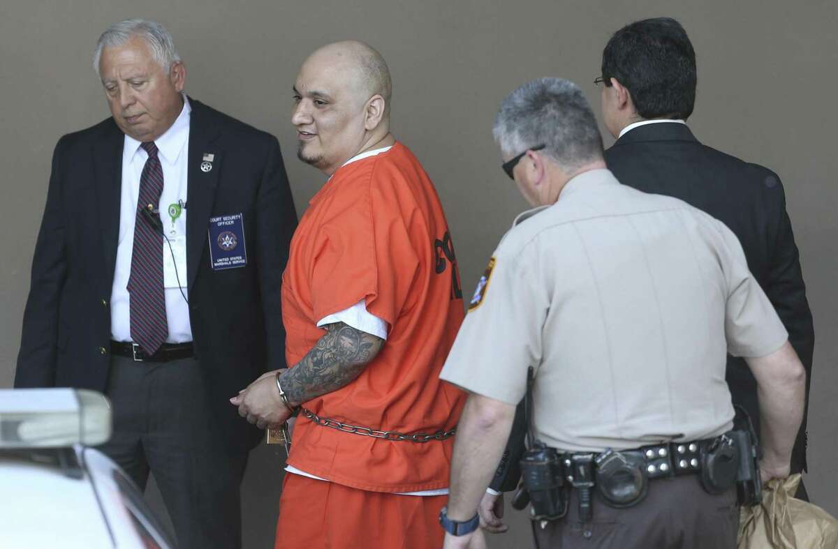 Testimony begins in slaying of “dirty cop”