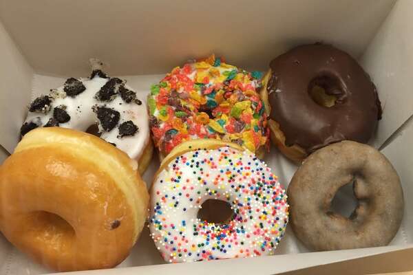 Dunkin' Donuts opens 2 new locations - HoustonChronicle.com