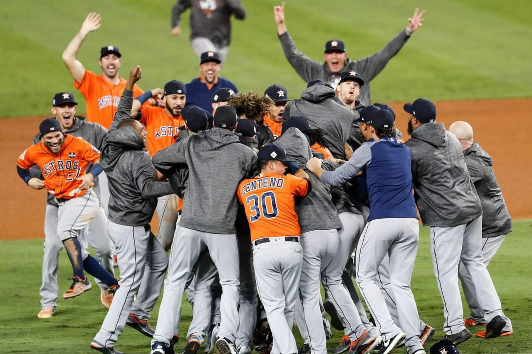 Astros win 1st World Series crown, top Dodgers 5-1 in Game 7