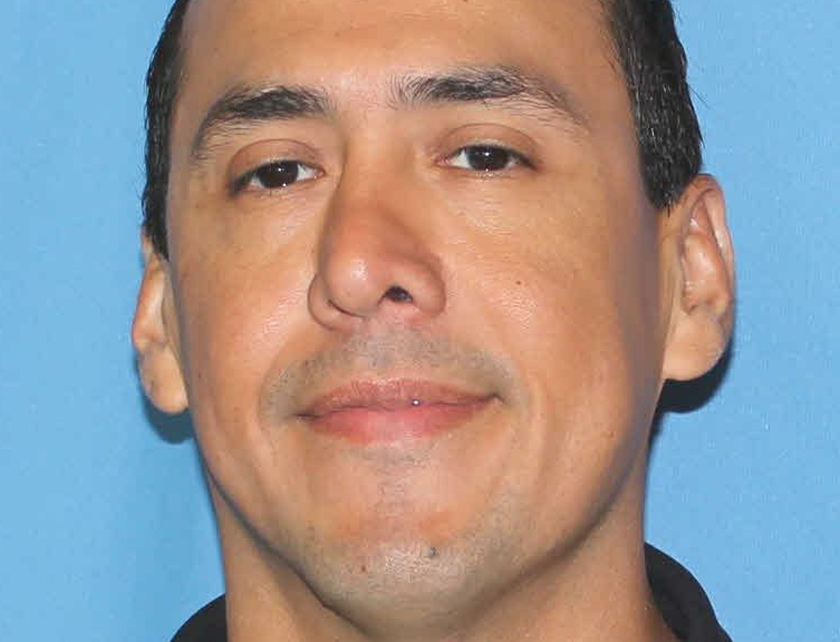 City Manager Sheryl Sculley announced Thursday that the detective responsible for failing to investigate over 130 child abuse and family violence cases was fired. It was the first time the city or the police department has identified the officer: Detective Kenneth Valdez, who has been with the department for 17 years, according to city records.
