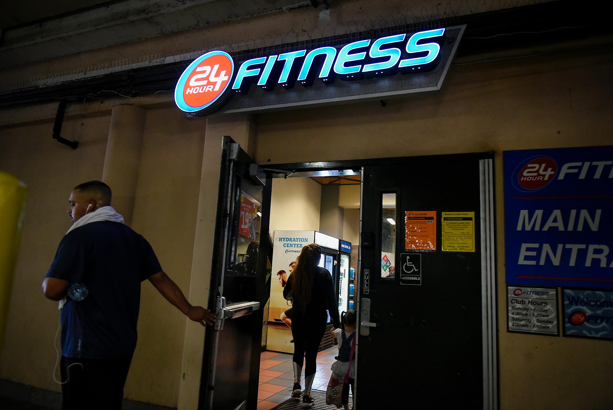 24 Hour Fitness Settles Claims It