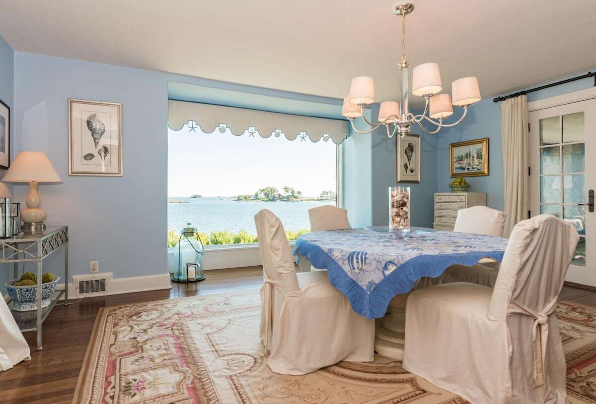 More luxury homes hit the auction block