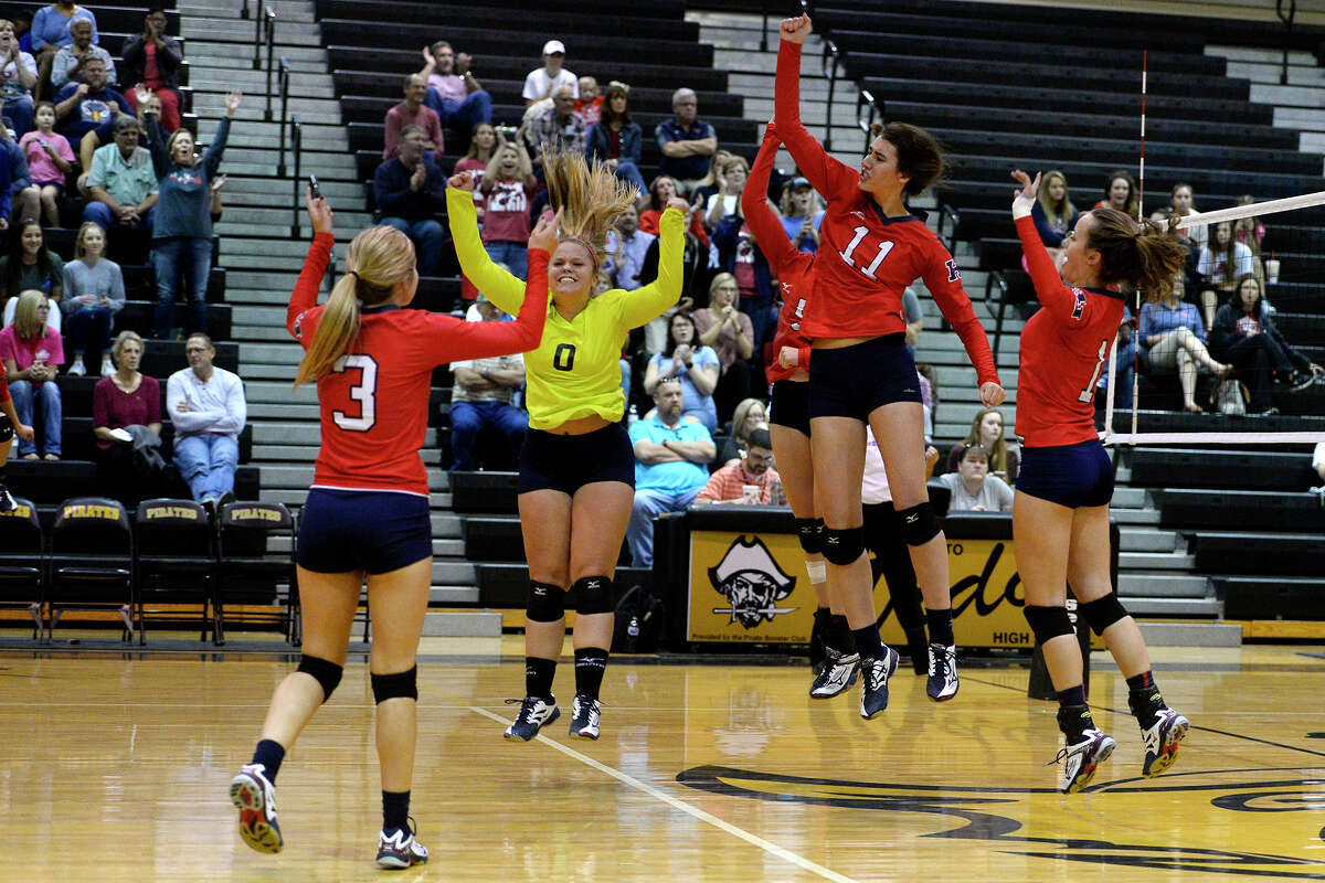 High school volleyball playoffs: Opening round a tough one