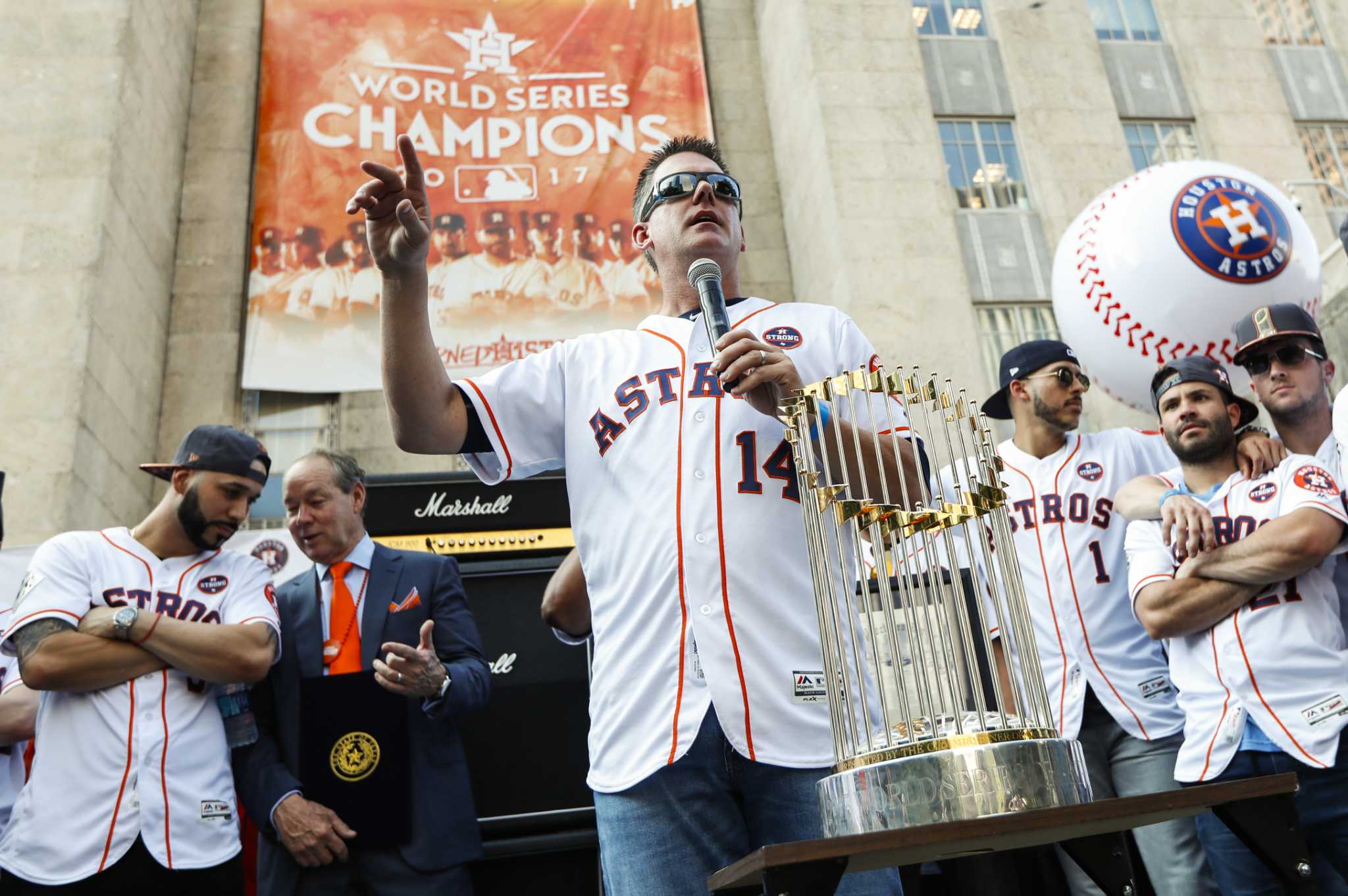 Going to Disney World! Houston Astros Players Celebrate Team's First-Ever World  Series Title with Victory Parade at Walt Disney World Resort