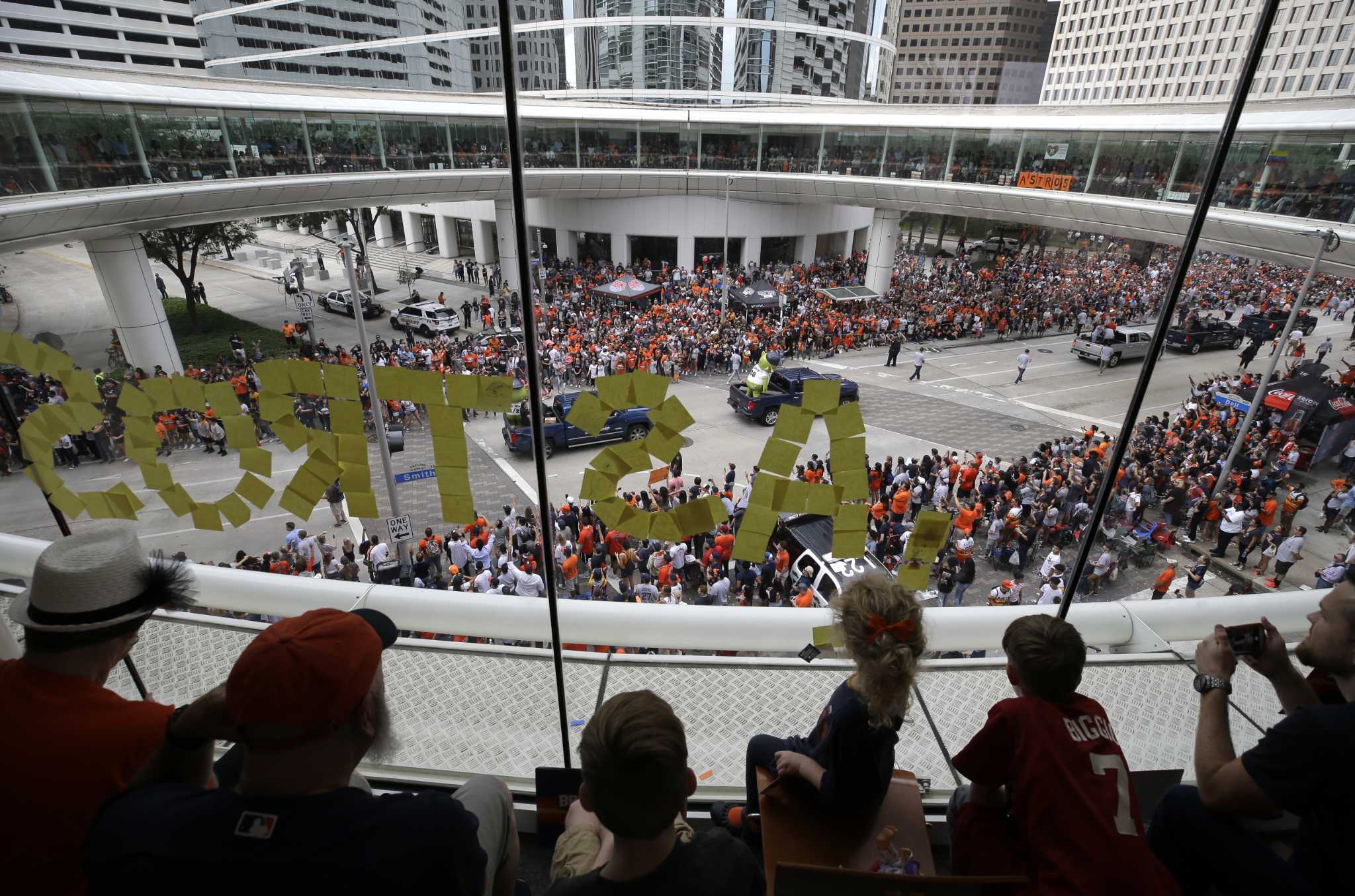 More than 750,000 attendees at Astros championship parade