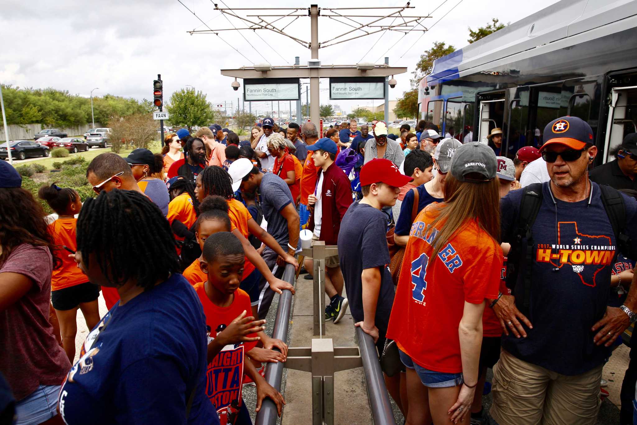 Metro Sees Record Ridership From Stanley Cup Parade and Rally